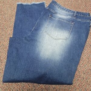 ELITE JEAN CAPRI  24